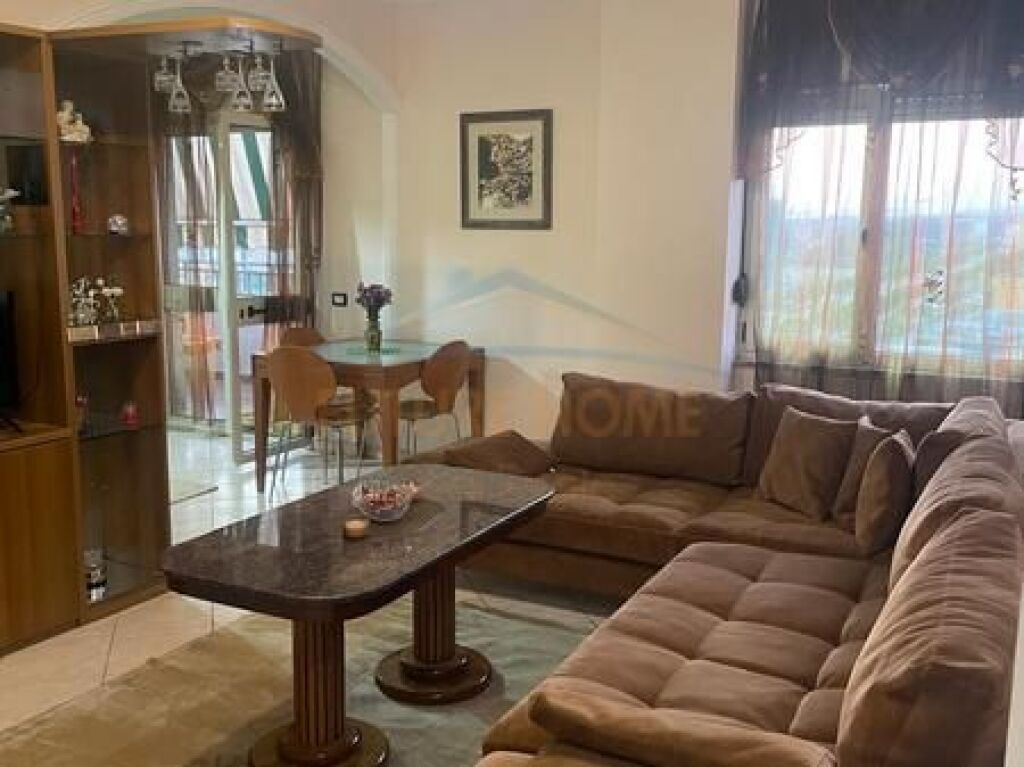 Qera, Apartament 2+1, Stacioni i Trenit, Tiranë