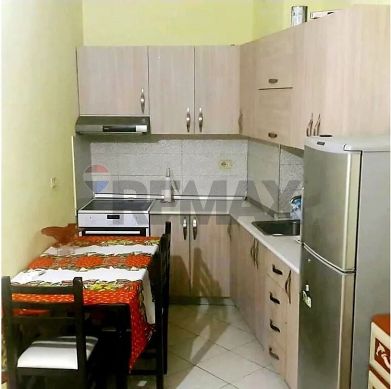 Jepet me qira apartament 1+1