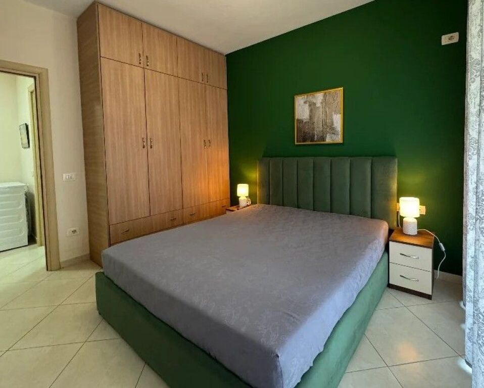 📌 JEPET ME QIRA | APARTAMENT 1+1 – MISTOMAME