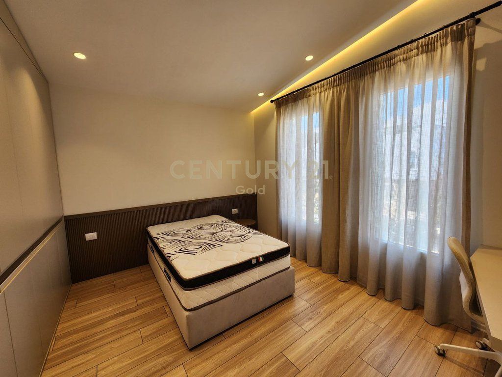 MODERN VILLA FOR SALE NEAR TEG.