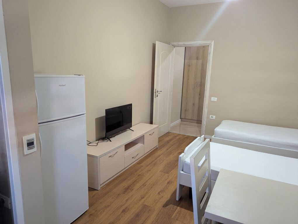 Rent | Garsoniere | Rruga Jordan Misja | 370 €/month