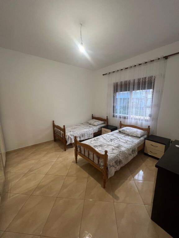 Apartament 2+1 me qera tek Siri Kodra