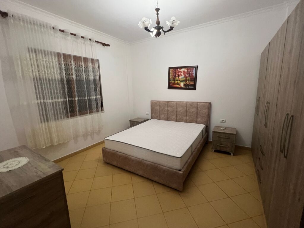 Apartament 2+1 me qera tek Siri Kodra