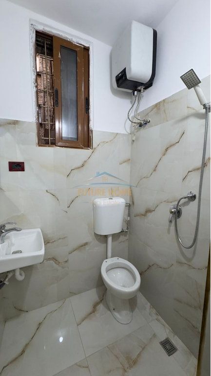 Rent, Business Premises, Former Bus Park, Tirana