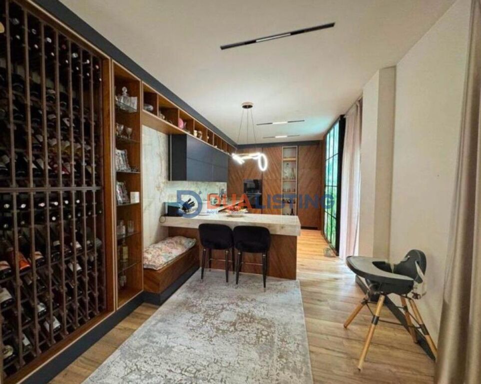 VILË LUKSOZE ME QIRA – AKACIA RESIDENCE