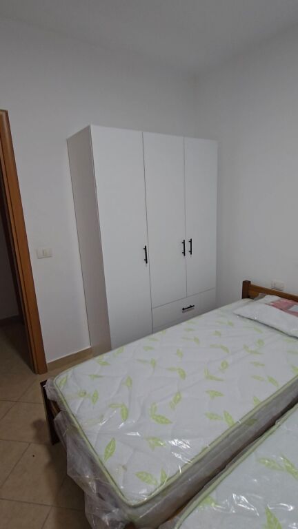 Tirana don bosko 3+1 2 bathrooms, third floor with elevator