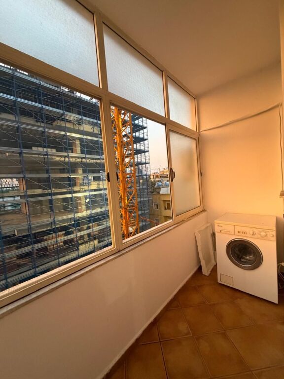 Qera Apartament 1+1, Stadiumi Dinamo, Tirane.
