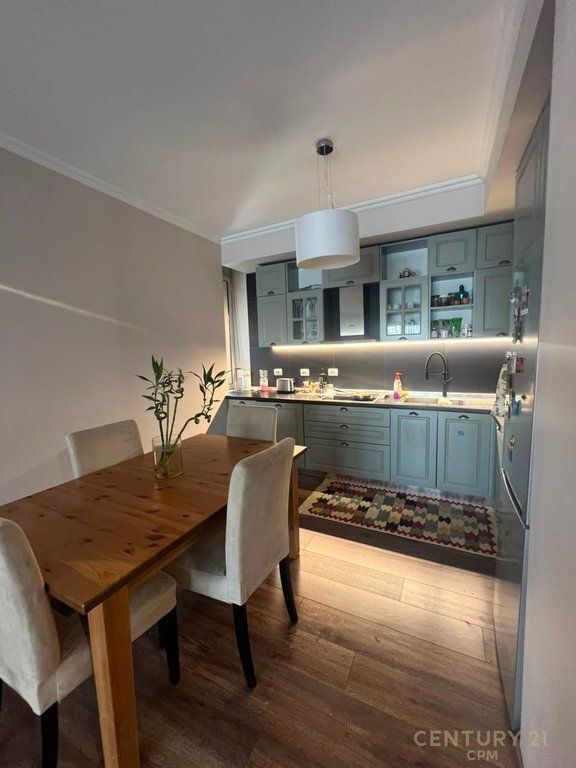 Apartment 2+1 for sale at Elbasan Street