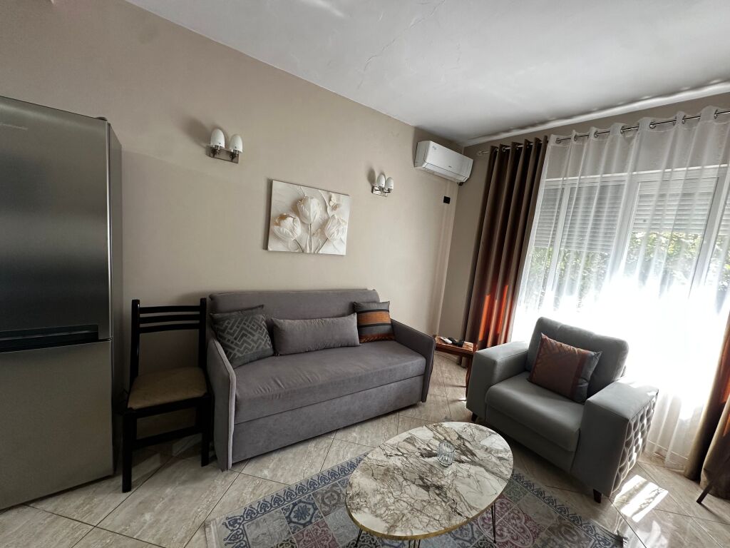 Apartment for rent 1+1 Kavaja Street