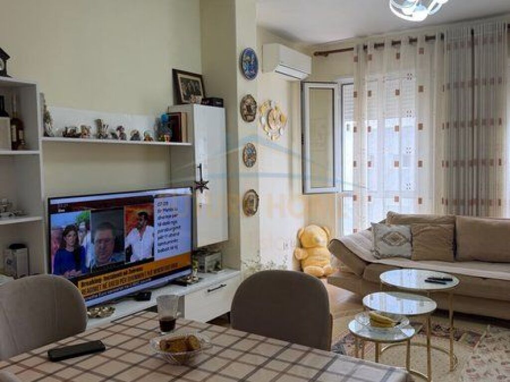 In vendita, Appartamento 1+1, Giardino Zoologico, Tirana