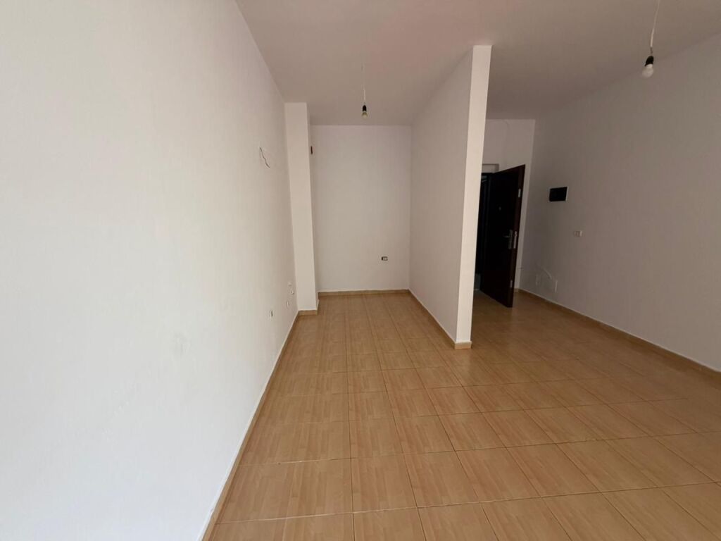 APARTAMENT 3+1+2 PËR SHITJE – Ne Fresk