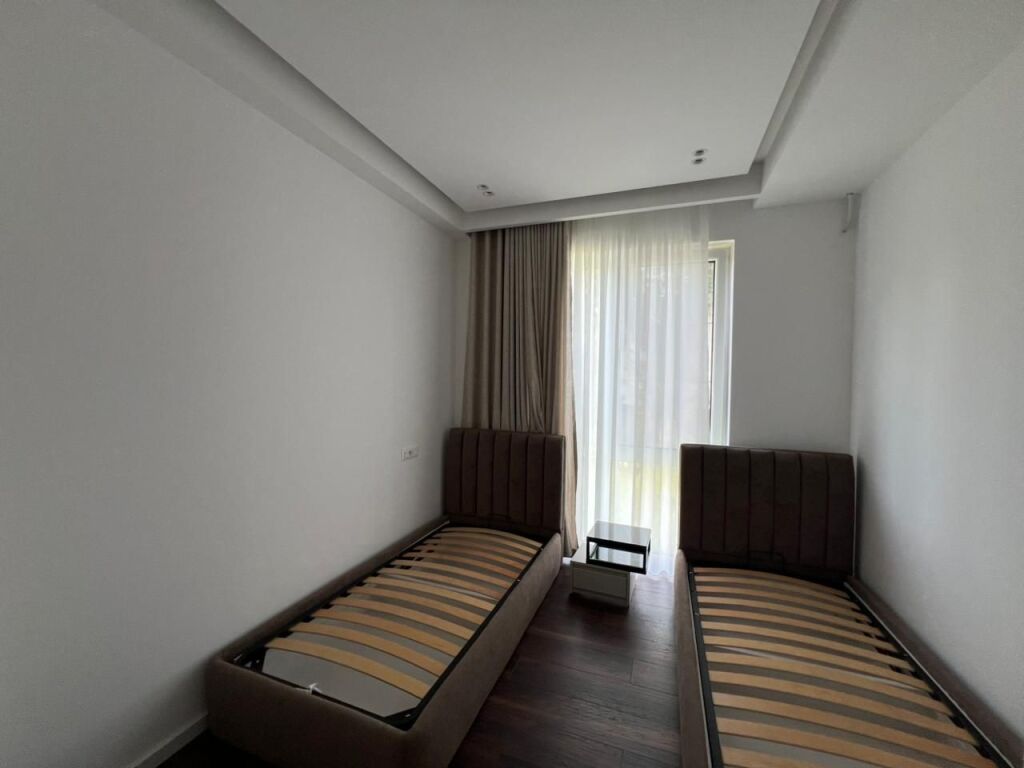 VILË PREMIUM ME QIRA – FOREST RESIDENCE