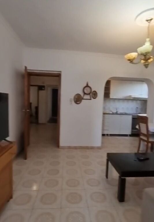 3+1 apartment for rent near Pazari i Ri .