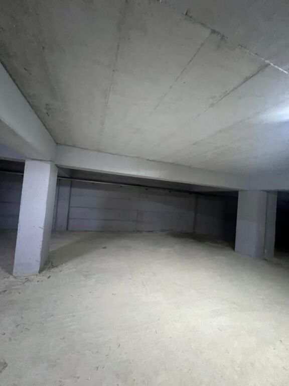 Apartament me Qira / Në Shitje në Shijak