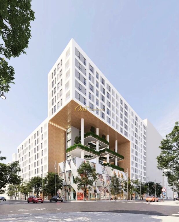 BULEVARDI I RI APARTAMENT NE SHITJE 2+1