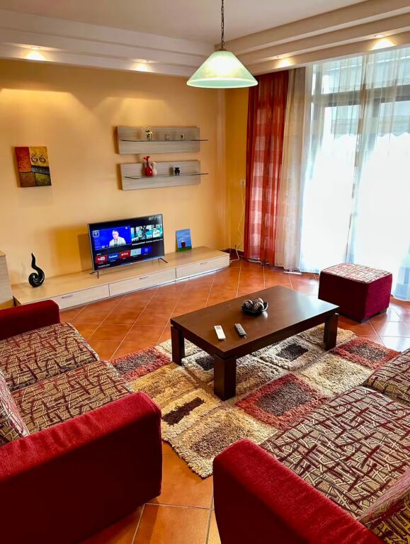 Apartment 2+1+2 for rent at Bulevardi Zogu i pare, at the Faculty of Natural Sciences, former train station, Fortuzi Street.