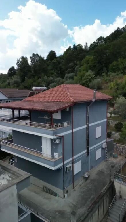 🏡 VILLA SU TRE PIANI IN VENDITA | VORË