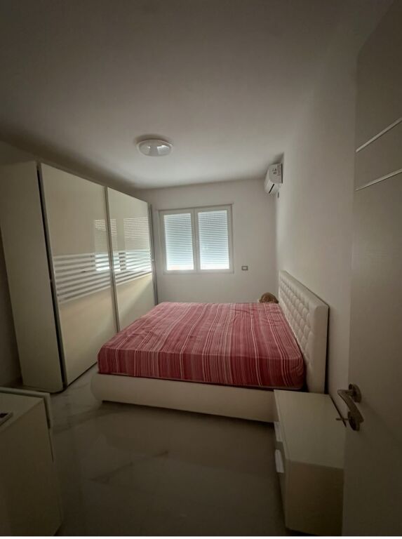 Apartment 2+1+2+Parking Space for rent at Dry Lake, Ullishtes Street.