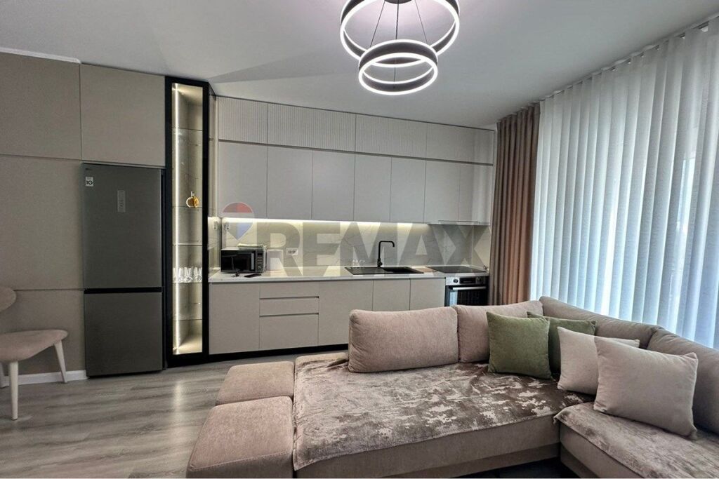 Apartament - Për Qira - Rruga Dritan Hoxha, Tiranë