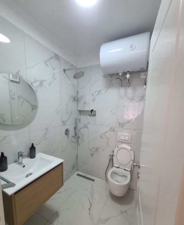 APARTAMENT ME QERA 2+1+2 QENDER 100.000 LEKE FH-91065