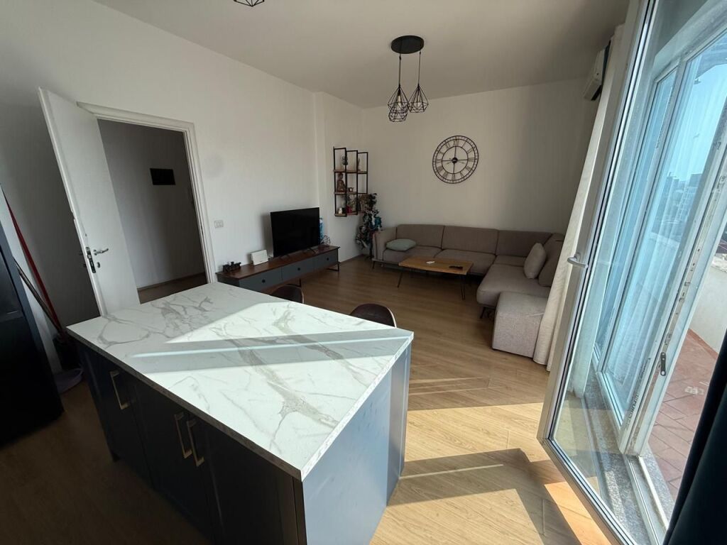 Qera, Apartament 2+1+2, Rruga Dritan Hoxha, Tiranë
