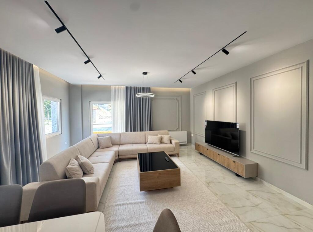 Apartment 2+1+2 for rent