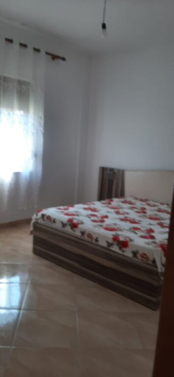 For rent 2+1+1 EX FRIGORIFERI BESA STREET 40,000 lek