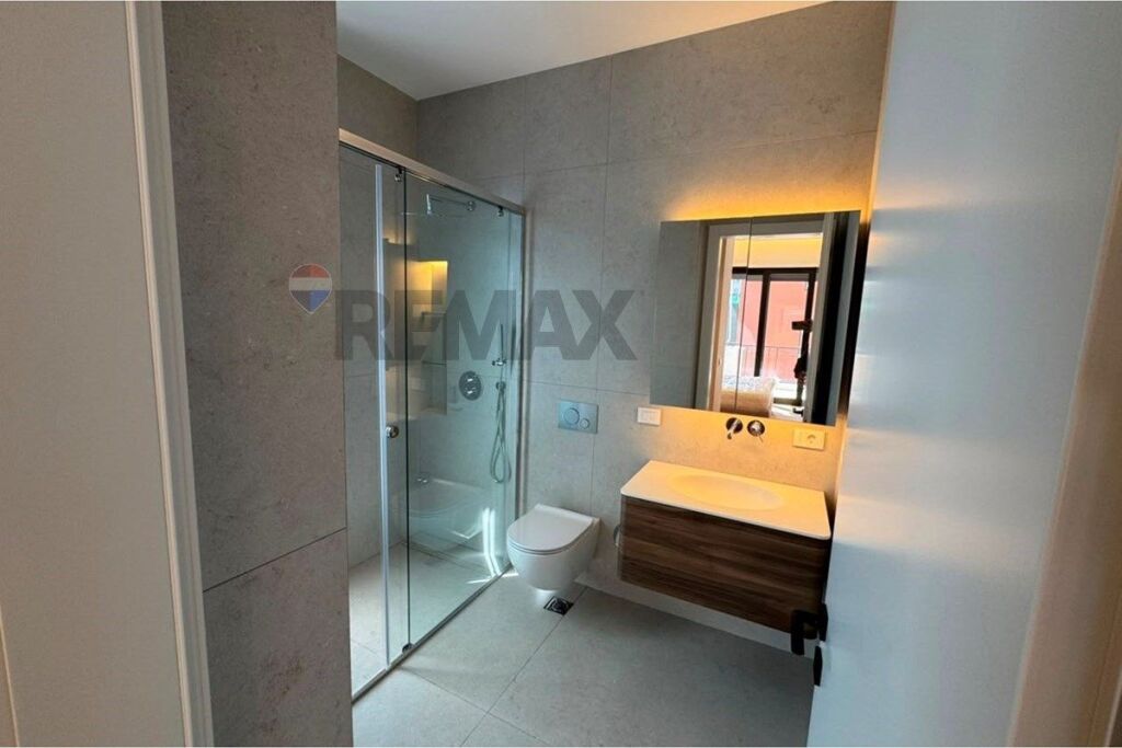 APARTAMENT 2+1+2 PER QIRA TE KOMPLEKSI DELIJORGJI