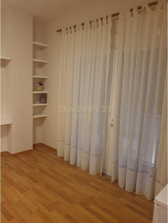 BLV. ZOGU I PARE, APARTMENT 1+1+STORAGE FOR RENT