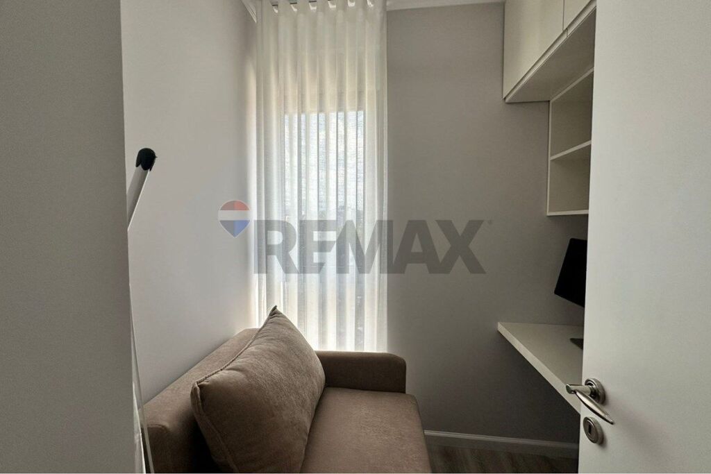 Apartament - Për Qira - Rruga Dritan Hoxha, Tiranë