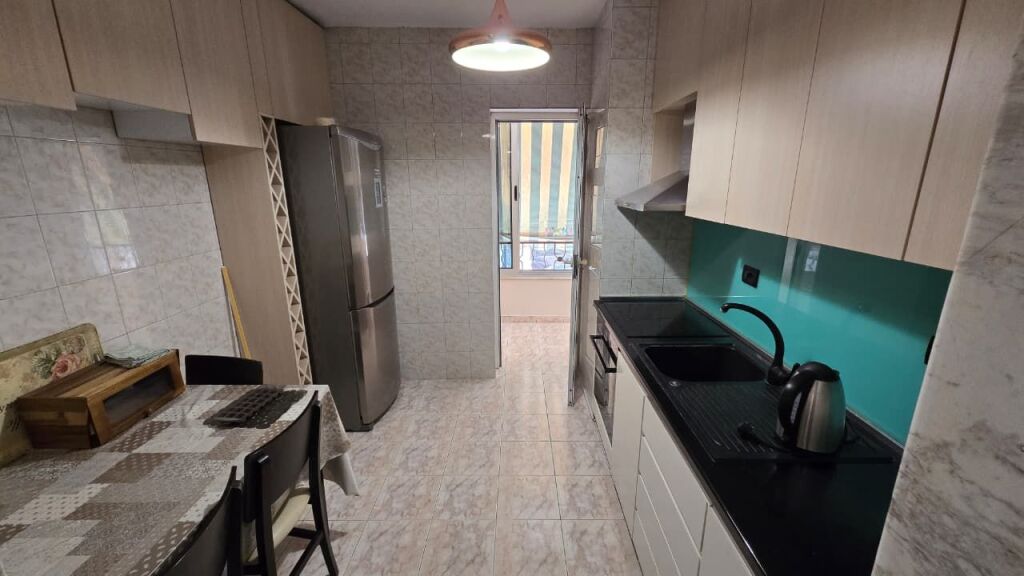 Qera, Apartament 2+1, Rruga Dritan Hoxha,  Post parkimi