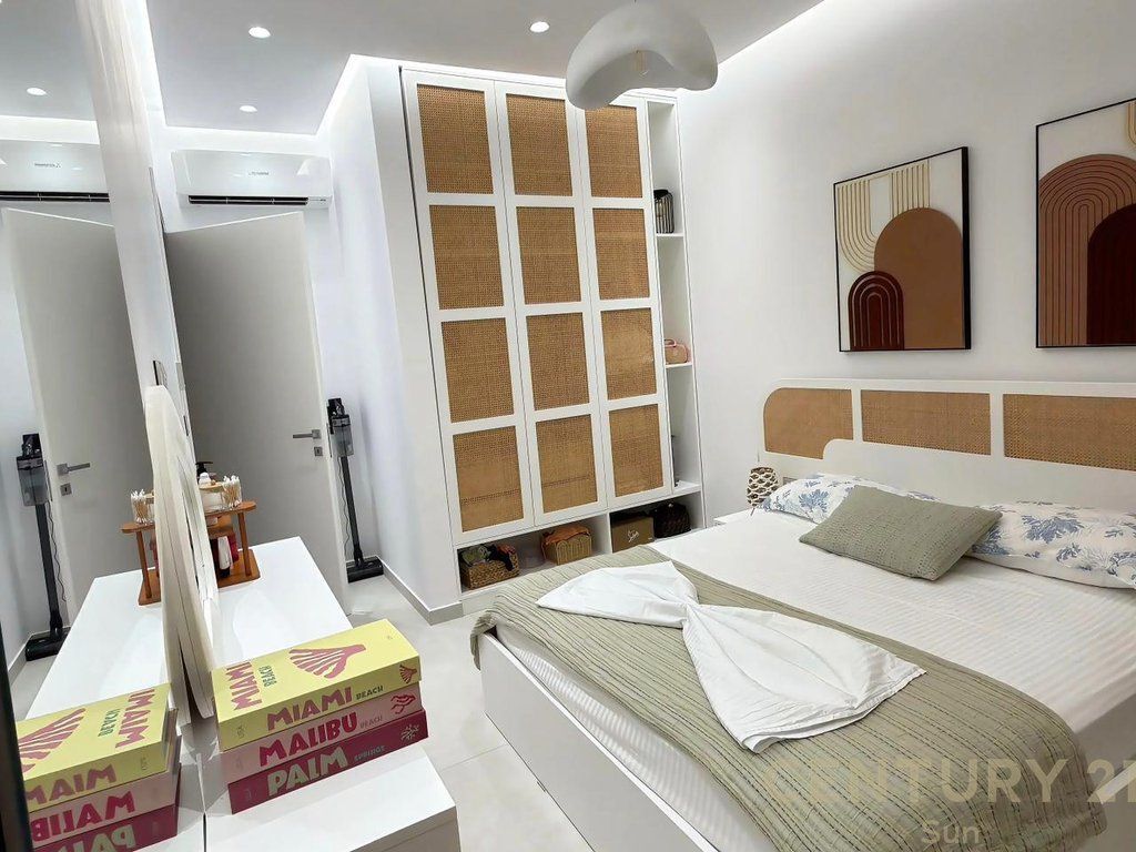 LUXURY VILLA ME PAMJE NGA DETI PER SHITJE | DRYMADHES – DHERMI