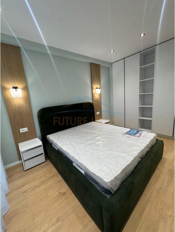 Shitet, Apartament 2+1, Misto Mame