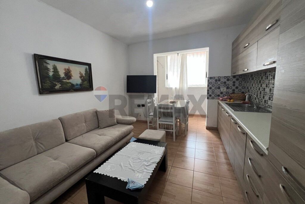 🏡 APARTAMENT 2+1 ME QIRA – RRUGA PELIVAN LESKAJ, VLORË 🌊