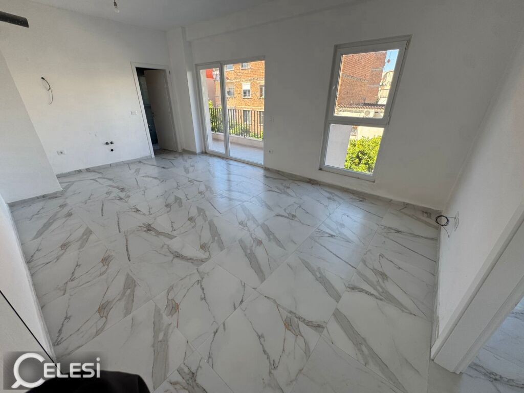 Qera | Apartament 1 + 1 | Rruga Dritan Hoxha | 45.000 leke/muaj