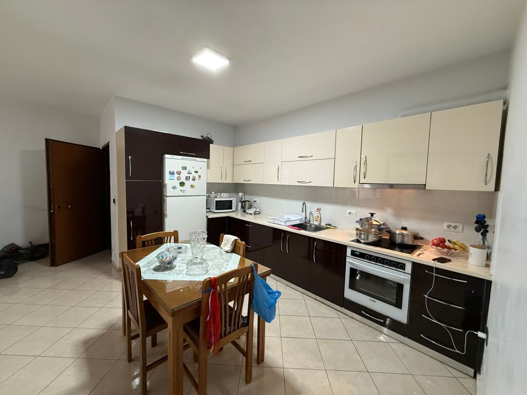 ASTIR APPARTAMENTO 2+1+2 IN VENDITA!