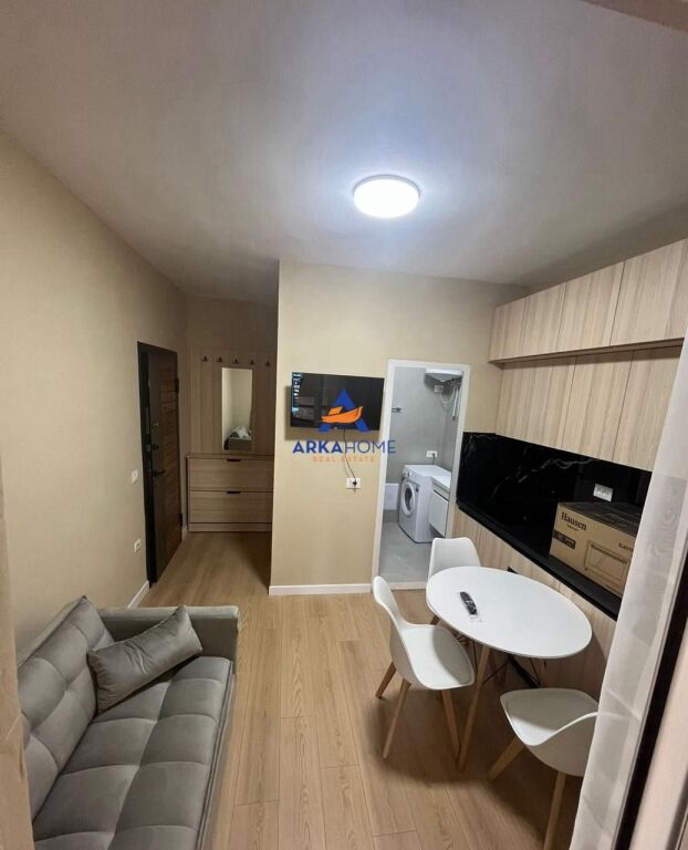 JEPET APARTMENT ME QERA 1+1+BALLKON "RRUGA SANDER PROSI" 58.000 LEKE
