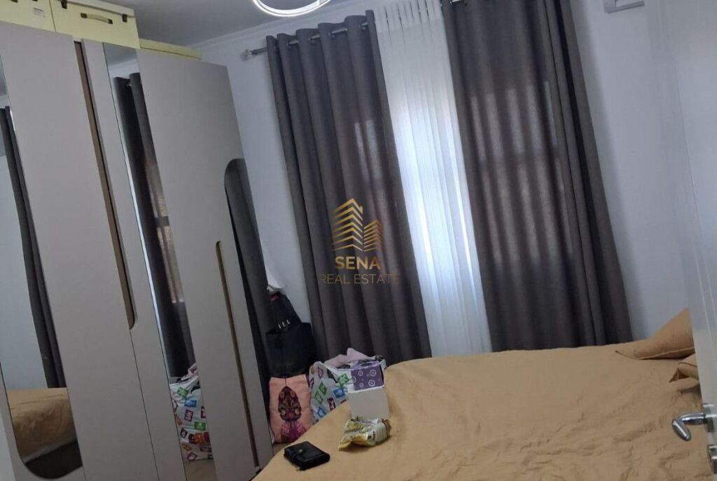 Shitet, Apartament i Adaptuar ne 2+1+BLK, Kinostudio, 15.500.000 Leke