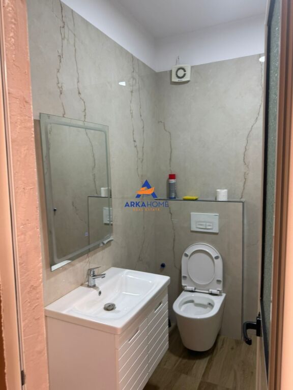 OFFICE FOR RENT 120 M2 "LSI, BLLOK" 1500 EURO