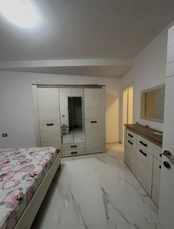 Apartment 2+1+2+Parking Space for rent at Dry Lake, Ullishtes Street.
