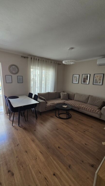 Qera, Apartament 2+1, Rruga Dritan Hoxha, Post parkimi