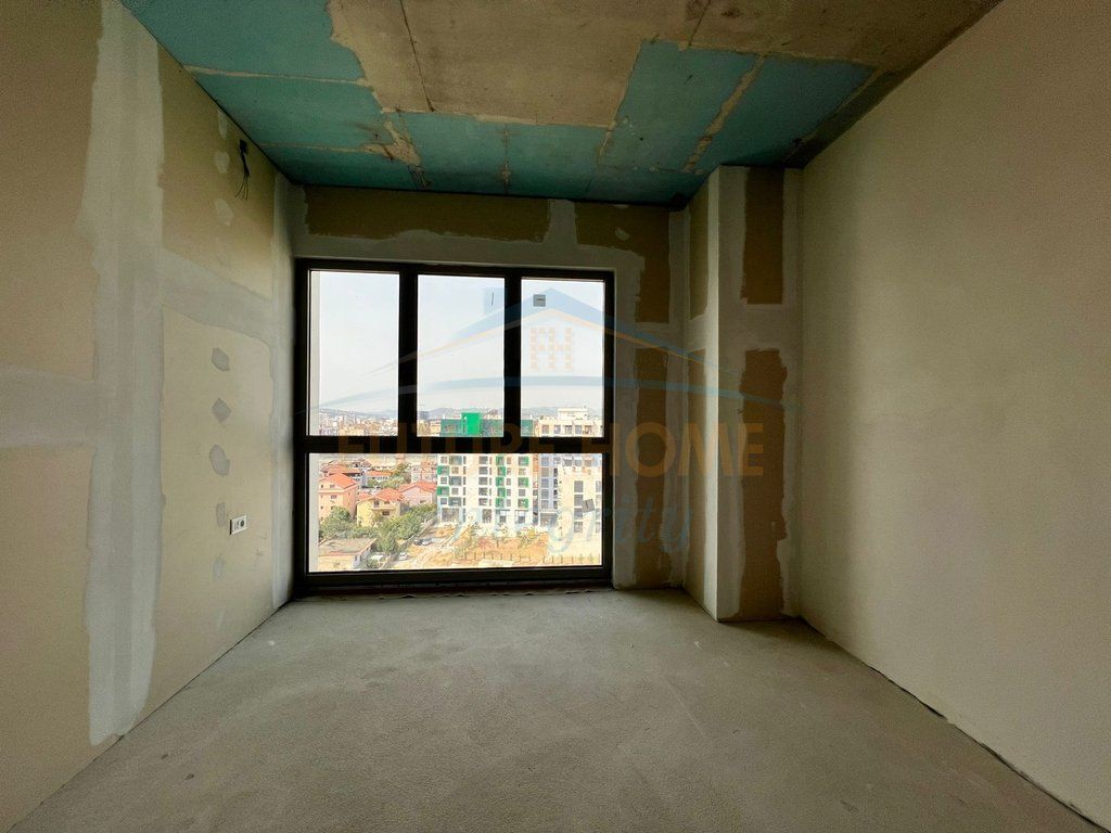 Apartment for sale 3+1+2+2 Parking spaces, Park Avenue Residence, New Boulevard, Tirana.