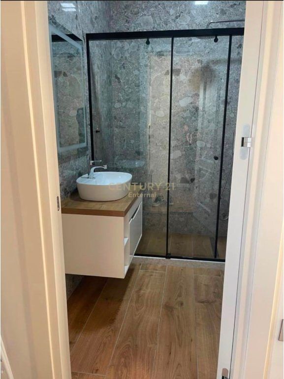 Ish Blloku - Luxury Penthouse for Rent 100m2 + 130m2 Veranda