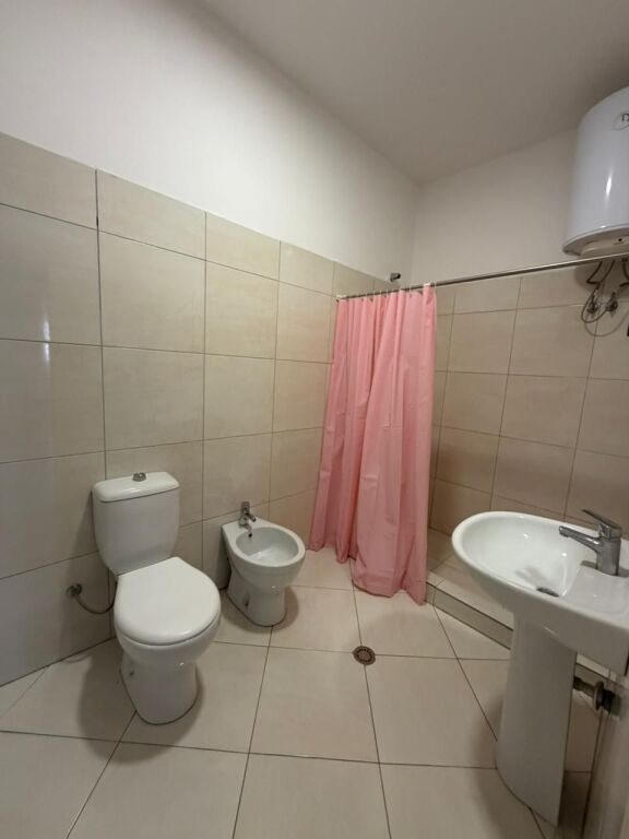 Jepet me qira apartament 1+1 – Astir