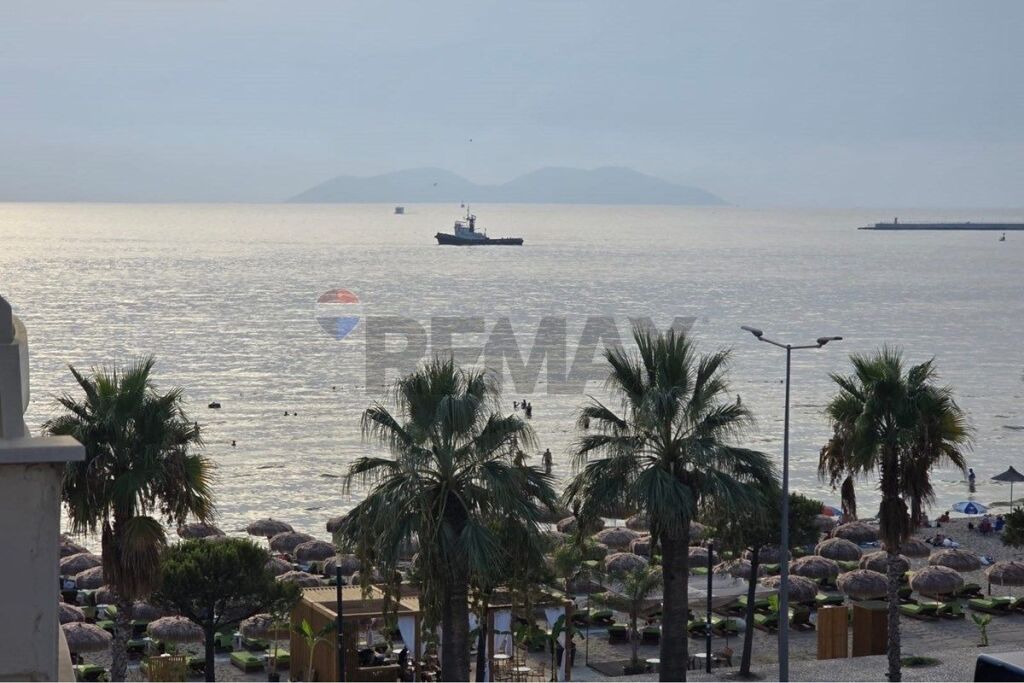 🏡 APARTAMENT 1+1 PËR SHITJE, LUNGOMARE – VLORË 🌊
