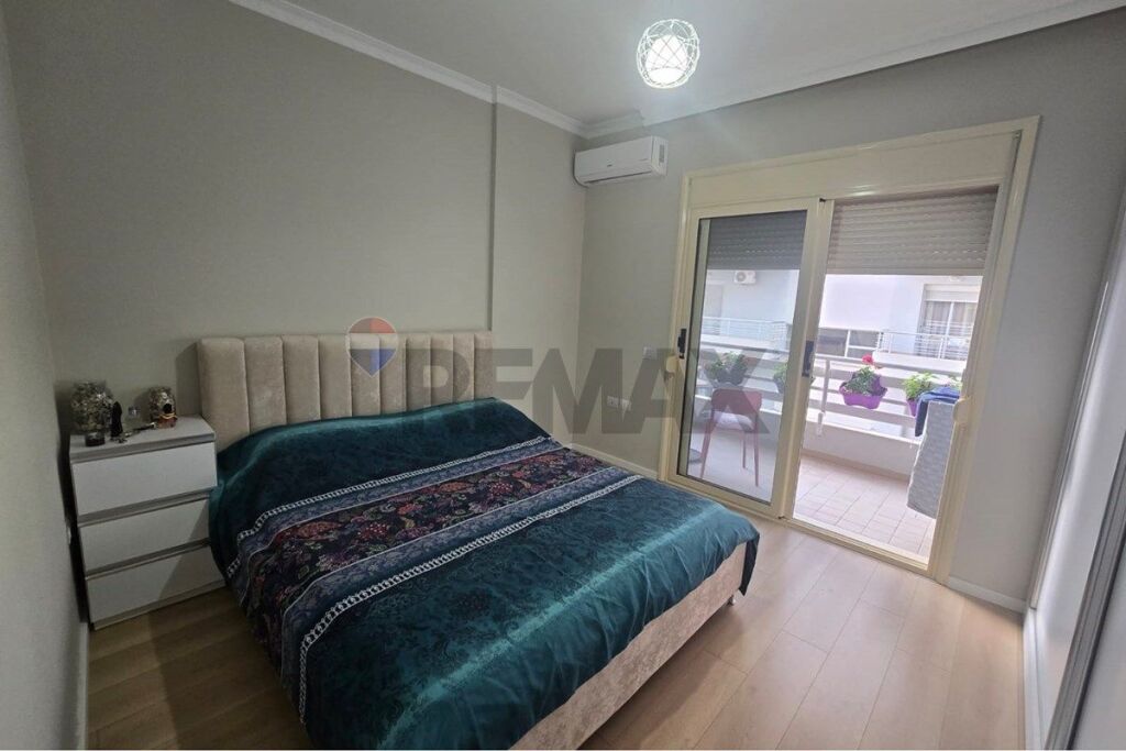 🏡 APARTAMENT 1+1 PËR SHITJE, LUNGOMARE – VLORË 🌊