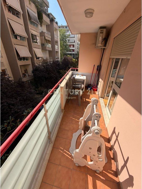 APPARTAMENTO 2+1+2 IN AFFITTO SENZA SPESE CONDOMINIALI, VICINO AL GIARDINO ZOOLOGICO - 110000 ALL 1.200 € /Mese 110.000 Lek /Mese