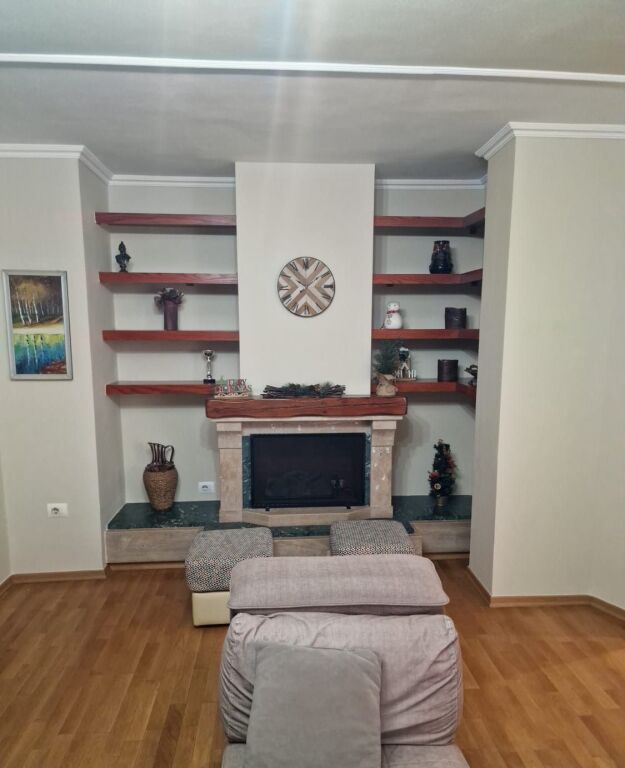 Rent | Apartament 2 + 1 | Rruga Fortuzi | 850 €/month