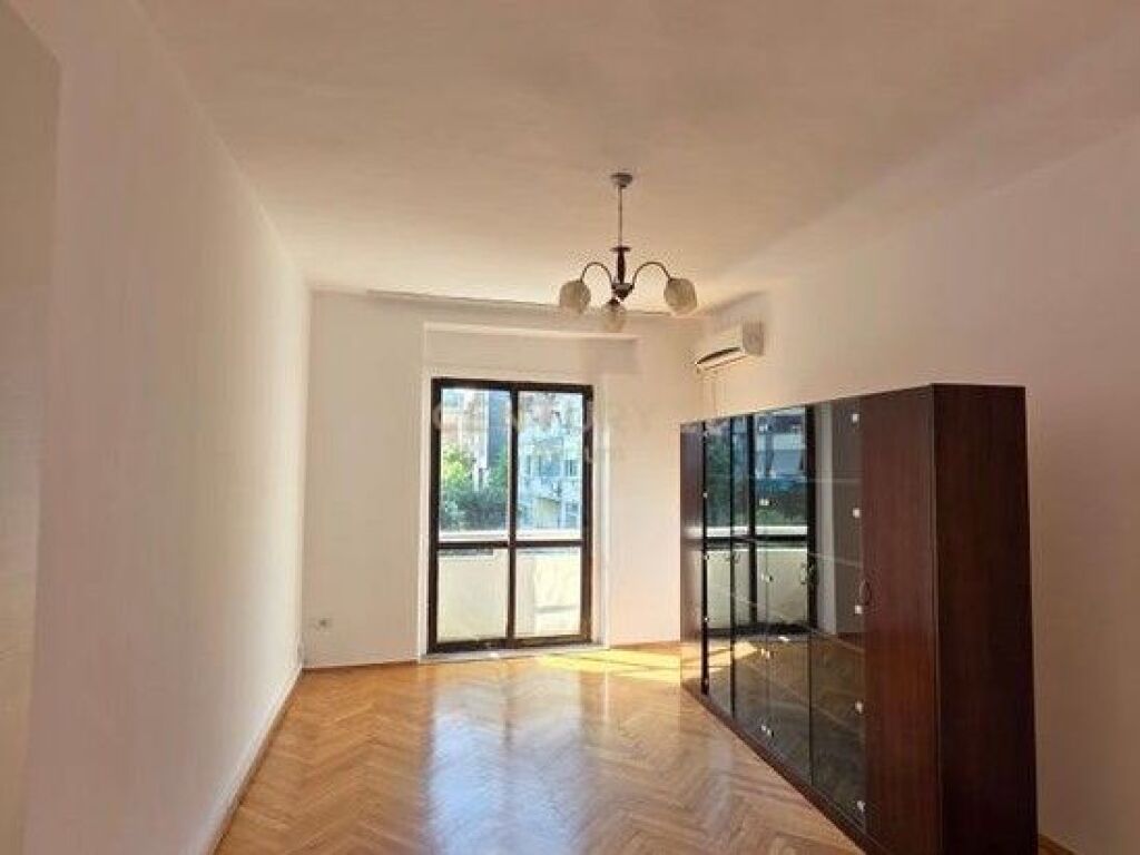 🏢 OFFICE FOR RENT – ELBASANI STREET, TIRANA