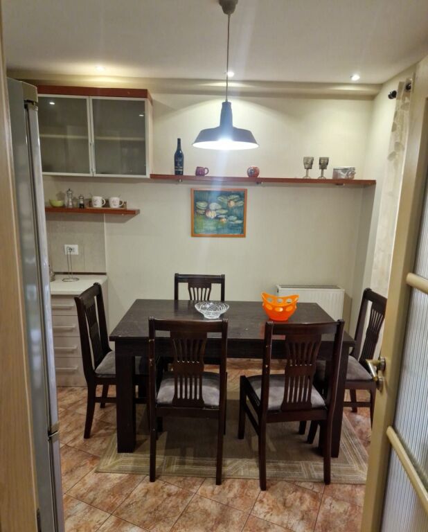 Rent | Apartament 2 + 1 | Rruga Fortuzi | 850 €/month